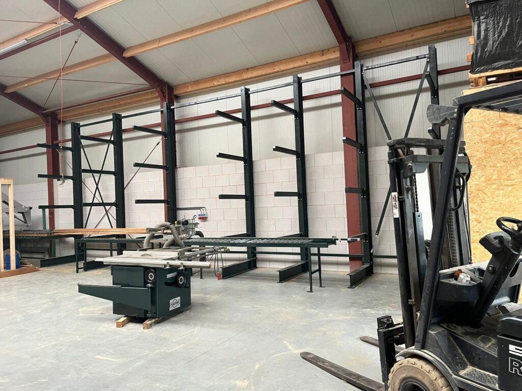 Draagarmstelling voor binnen